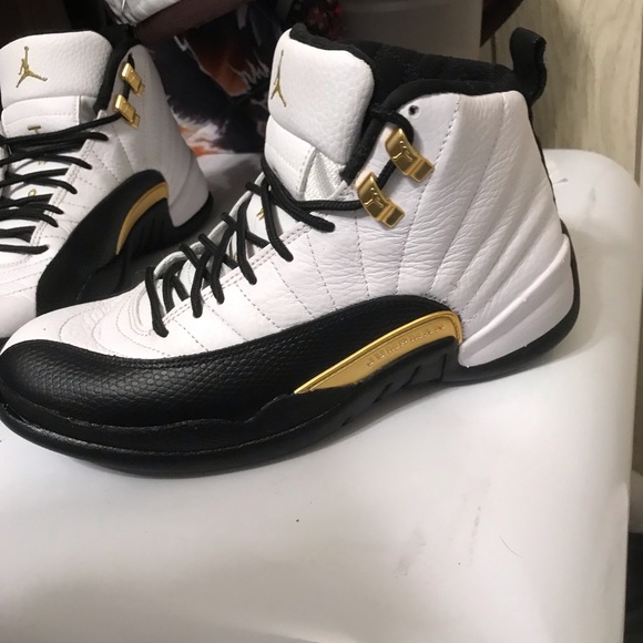 Color-black,white,gold - Picture 6 of 11